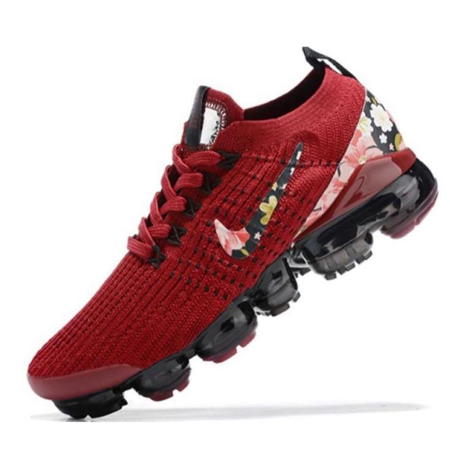 Vapor Max rojo y flores